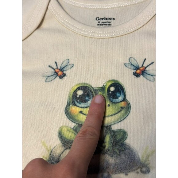 Gerber Baby Bodysuit 12M Snapsuit Short Sleeve with Frog & Dragonflies Print 16" - Picture 5 of 7